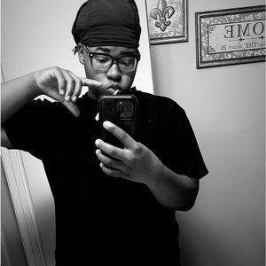 Meet your Posher, Clifford